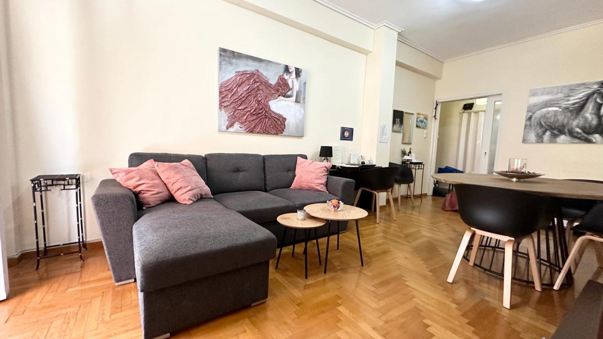 Harokopio In Apartment