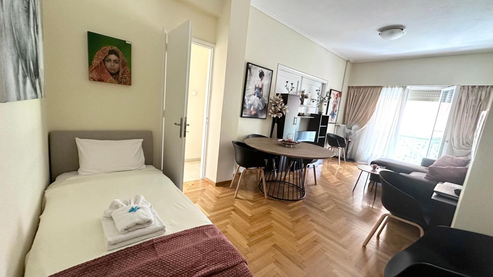 Apartment Harokopio In