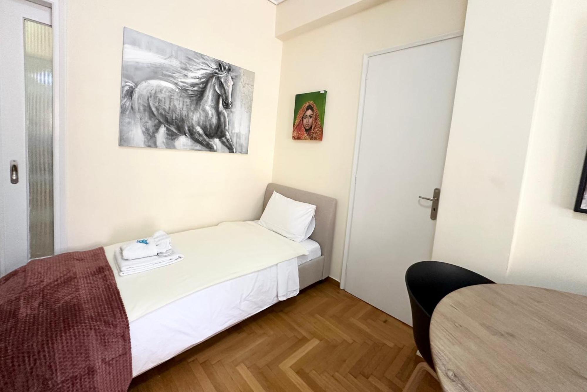 Apartment Harokopio In Athens